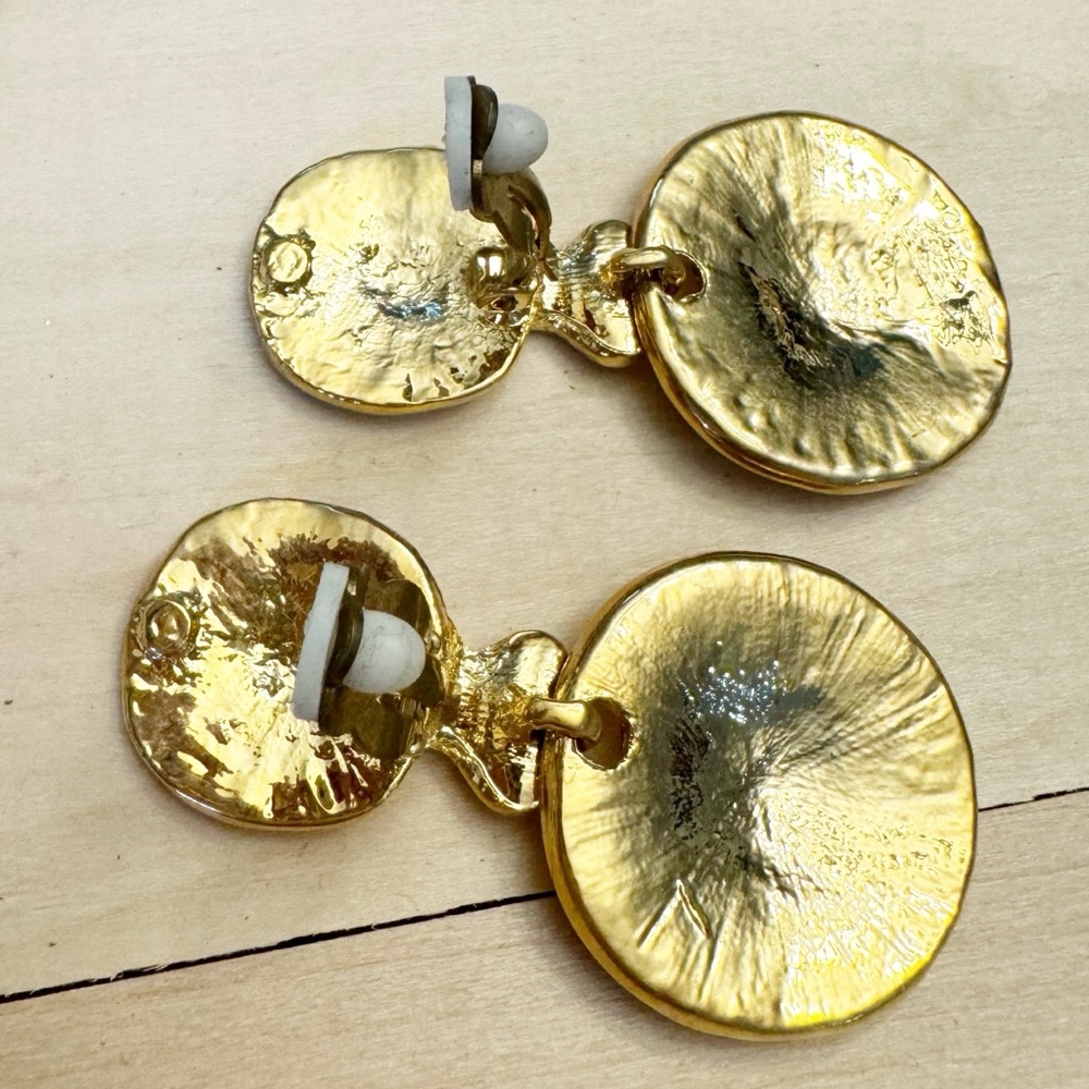 Retro Statement Chunky Clip On Earrings Gold Tone - Picture 3 of 5